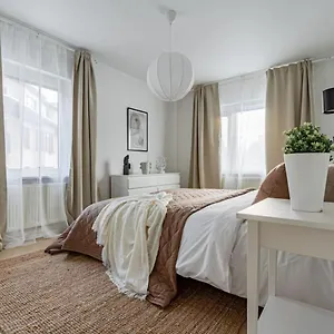 Lägenhet Budget Comfort On Trendy Soedermalm, Stockholm